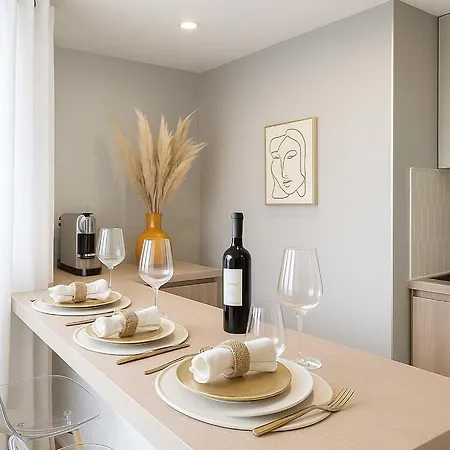 Notre Dame - Premium For 4