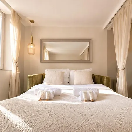 Notre Dame - Premium For 4 Apartmán *
